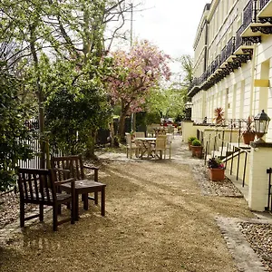 3* Hotel Royal